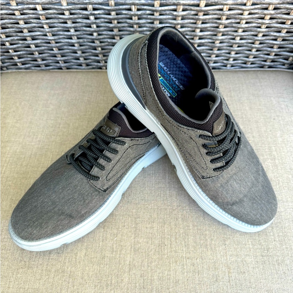 Skechers, Classic Fit, Air-Cooled, Memory Foam, Grey, Shoes, Size 10